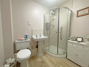 Photo 6- click for photo gallery